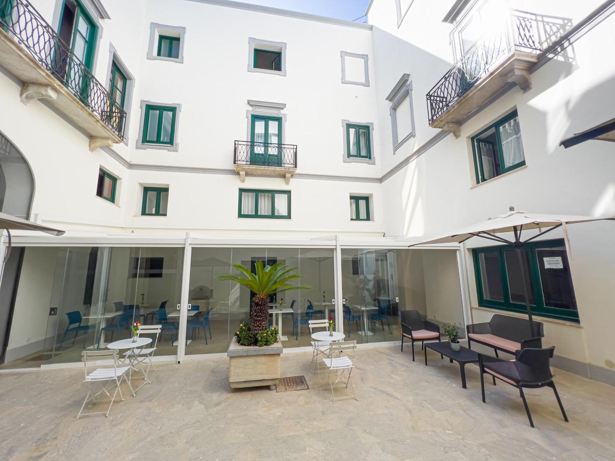 Historico Loft & Rooms Palazzo Adragna XIX Trapani Exteriör bild